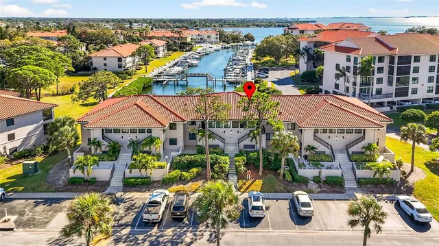 $365,000 | 1805 Mariner Drive, Unit 52, Tarpon Springs, FL 34689