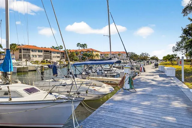$365,000 | 1805 Mariner Drive, Unit 52, Tarpon Springs, FL 34689
