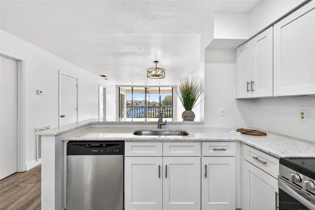 $365,000 | 1805 Mariner Drive, Unit 52, Tarpon Springs, FL 34689