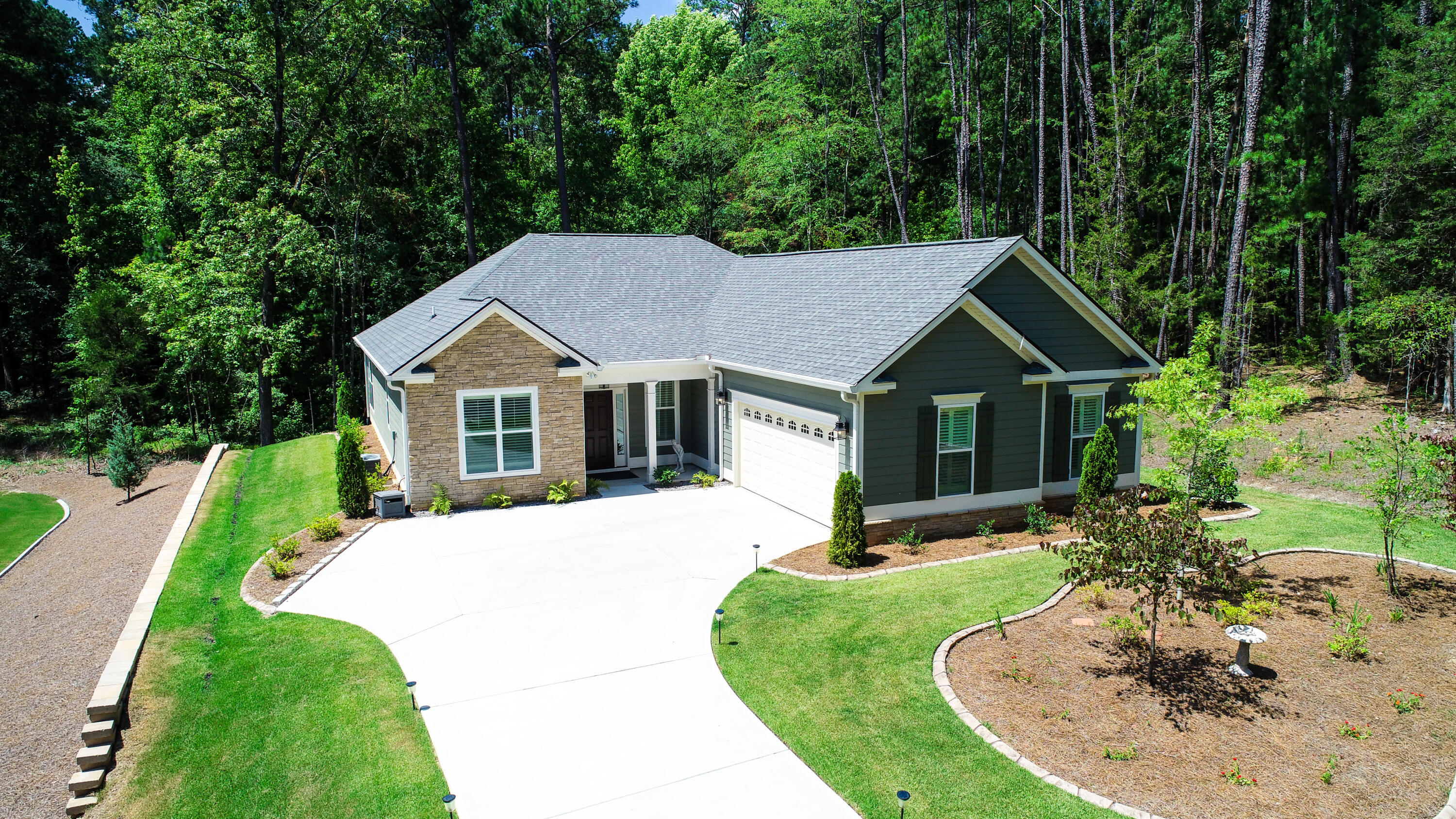 213 Beau Place McCormick, SC 29835 - Photo 1 of 45 Aerial view
