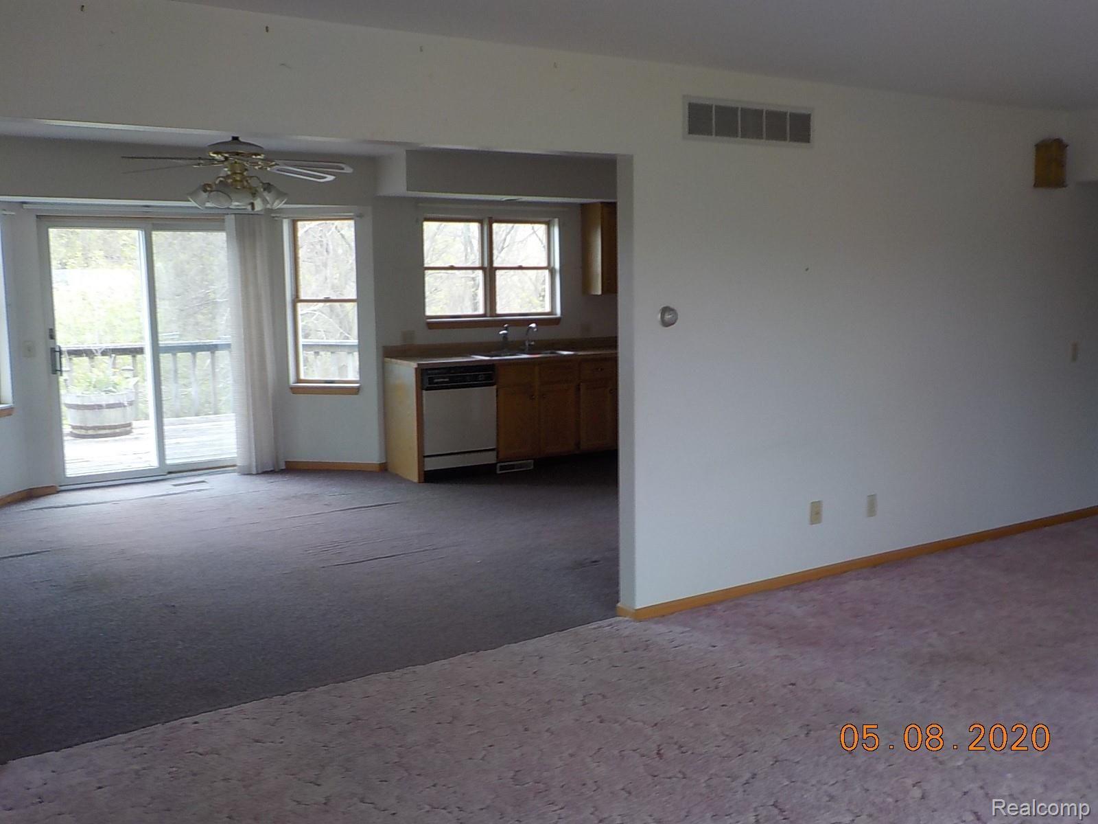 1063 Best Road Metamora, MI 48455 - Photo 9 of 27 DSCN9897.JPG
