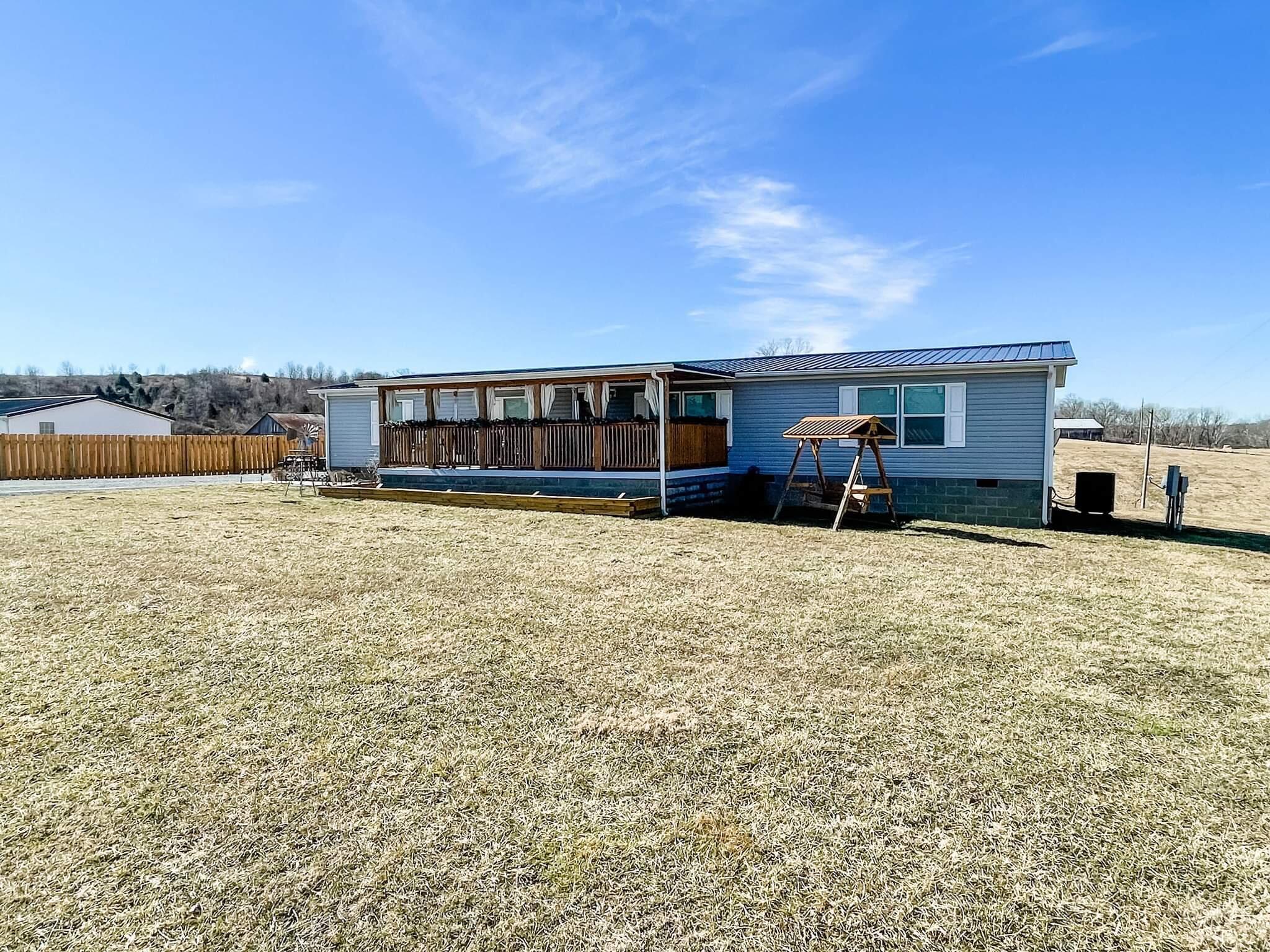 150 Summer Ridge Road Mount Sterling, KY 40353 - Photo 2 of 24 received_710912896944109