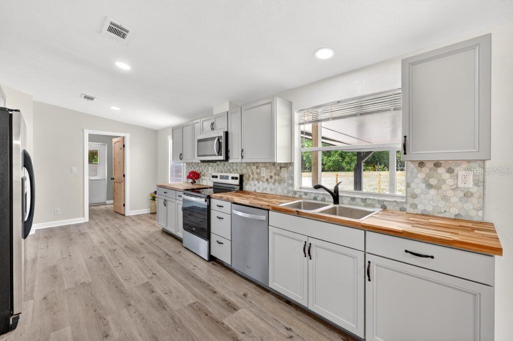 40100 Jim Scotts Road Leesburg, FL 34788 - Photo 18 of 80 Gallery Image 18
