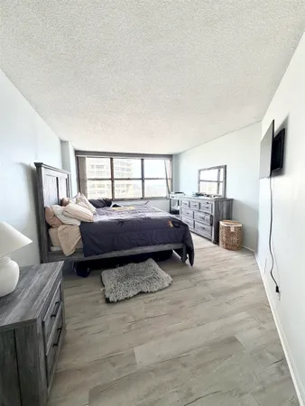 $359,888 | 7002 Boulevard East, Unit 26B, Guttenberg, NJ 07093