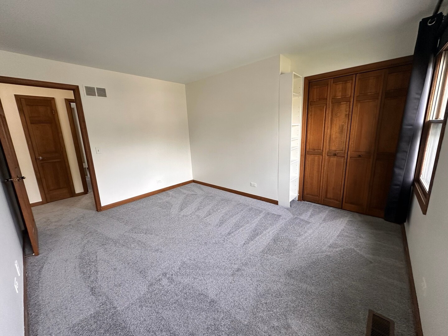 1914 Howard Street Wheaton, IL 60187 - Photo 18 of 34