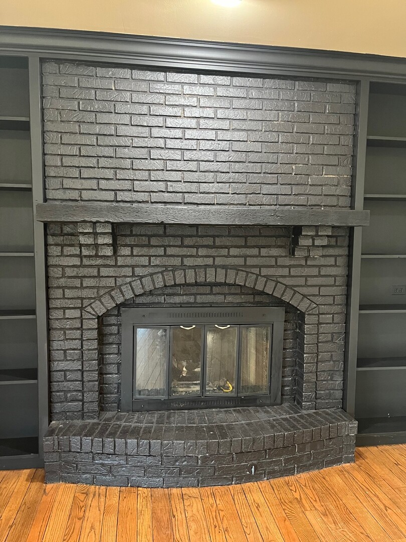 1914 Howard Street Wheaton, IL 60187 - Photo 6 of 34