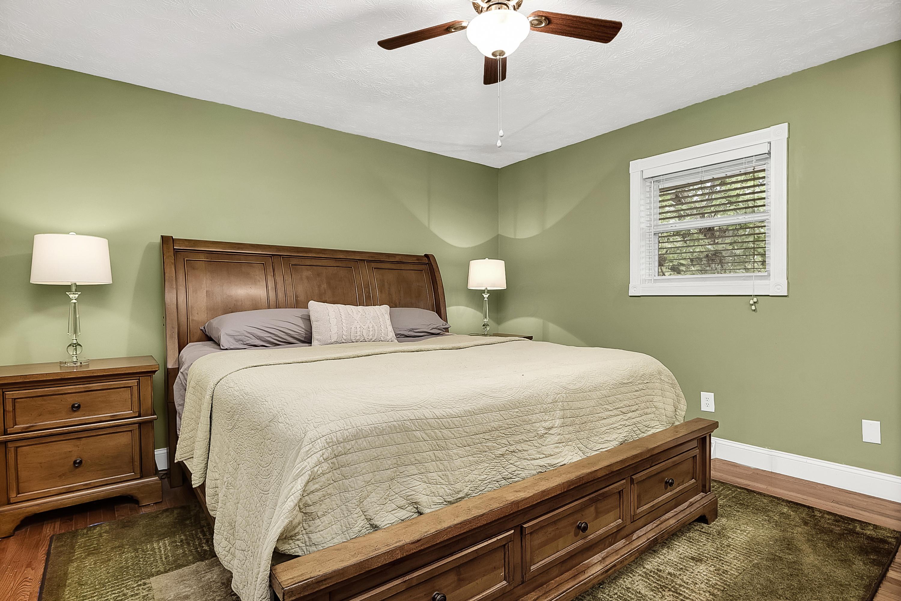 1591 Demorest Road Columbus, OH 43228 - Photo 11 of 22 Gallery Image 11