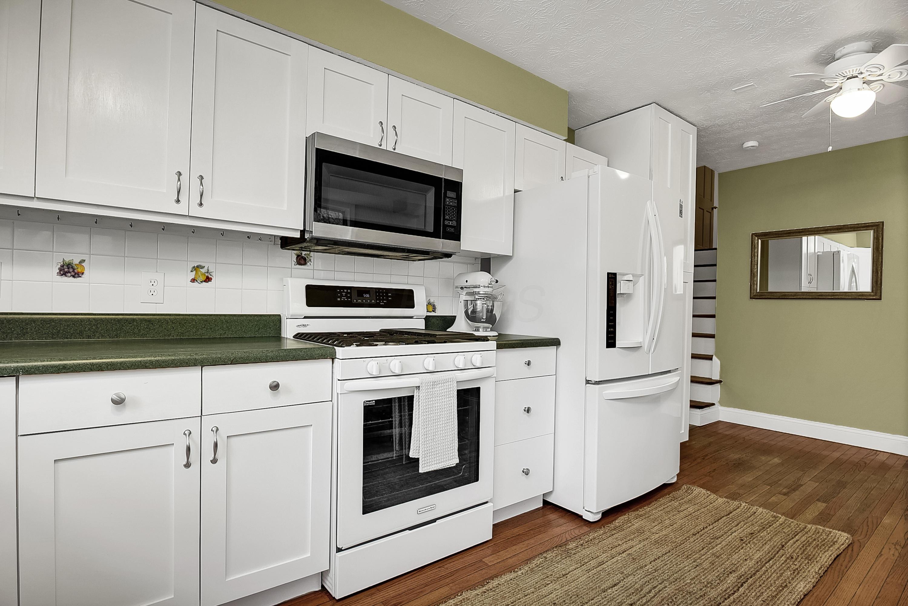 1591 Demorest Road Columbus, OH 43228 - Photo 8 of 22 Gallery Image 8