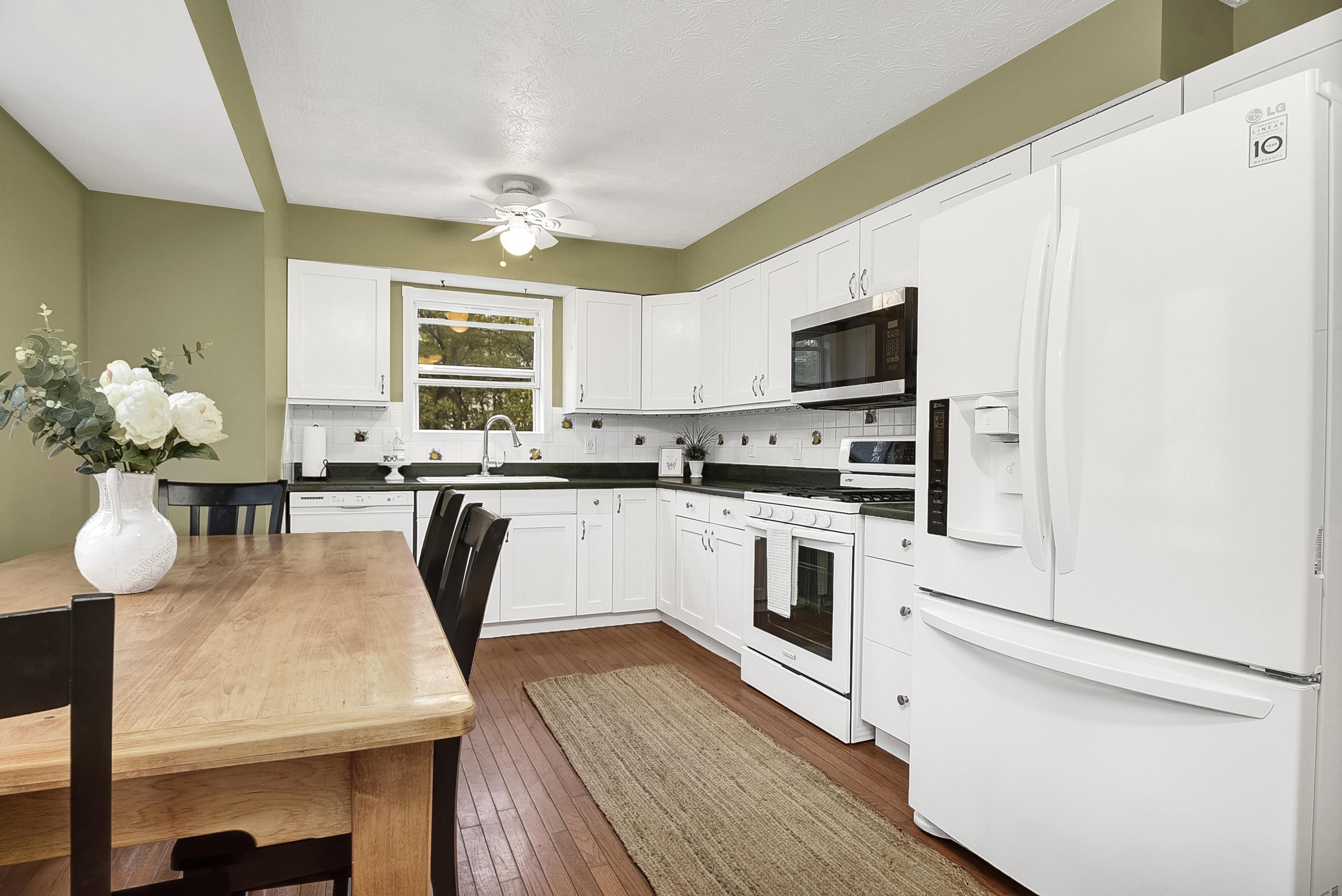 1591 Demorest Road Columbus, OH 43228 - Photo 9 of 22 Gallery Image 9