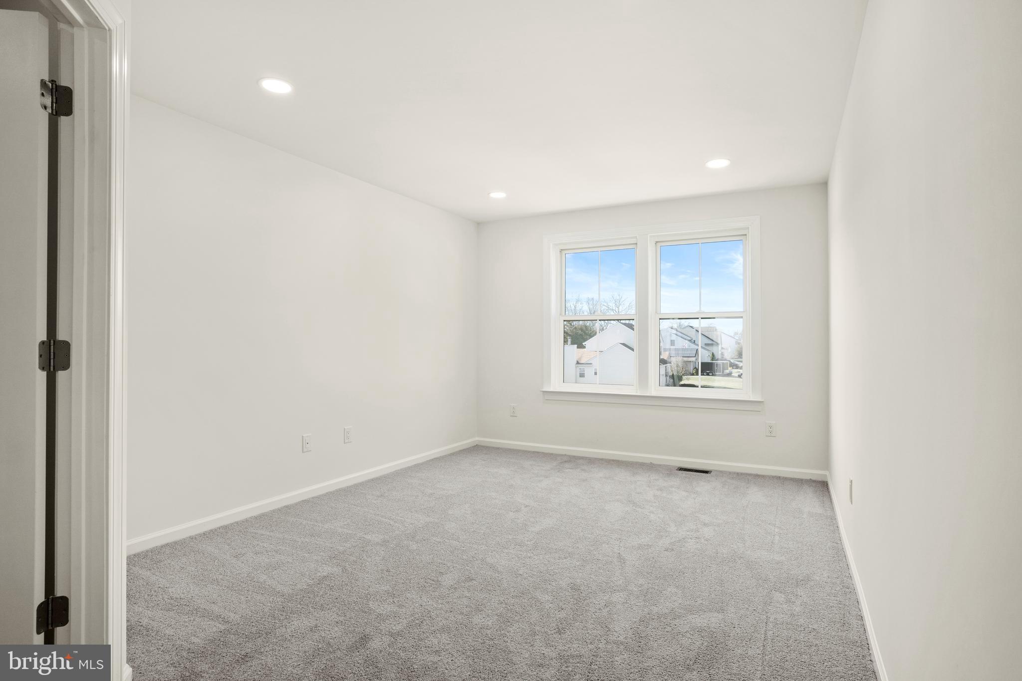 33 Kay Chiarello Way Hamilton, NJ 08690 - Photo 24 of 42 a view of an empty room with a window