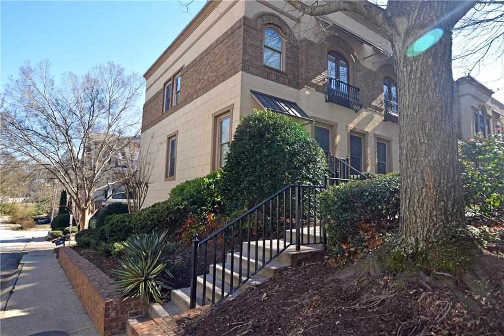 396 15th Street Northwest, Unit 8 Atlanta, GA 30318 - Photo 23 of 27