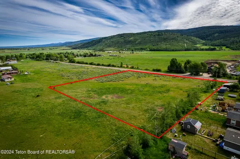 $1,200,000 | 850 South 17, Victor, ID 83455
