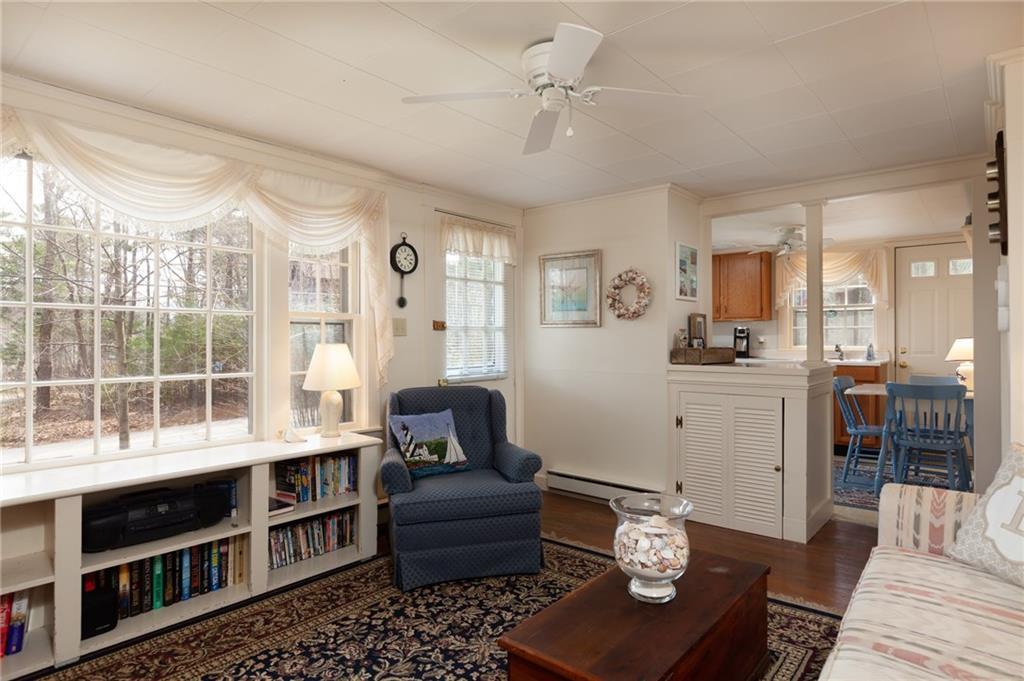 158 Shore Road York, ME 03902 - Photo 5 of 25 Photo