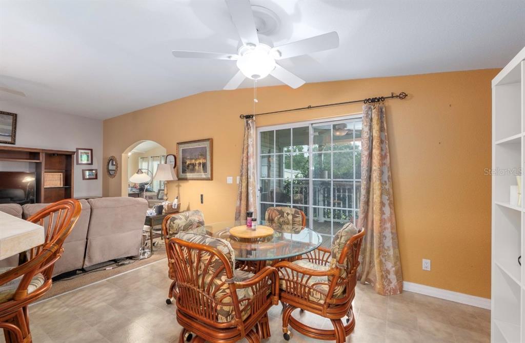 7863 Southwest 6th Place Ocala, FL 34474 - Photo 12 of 53