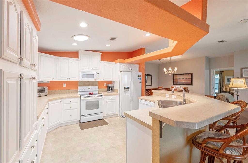 7863 Southwest 6th Place Ocala, FL 34474 - Photo 14 of 53