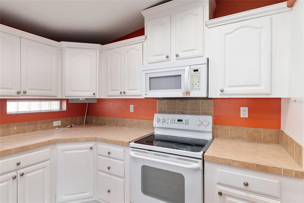 7863 Southwest 6th Place Ocala, FL 34474 - Photo 15 of 60