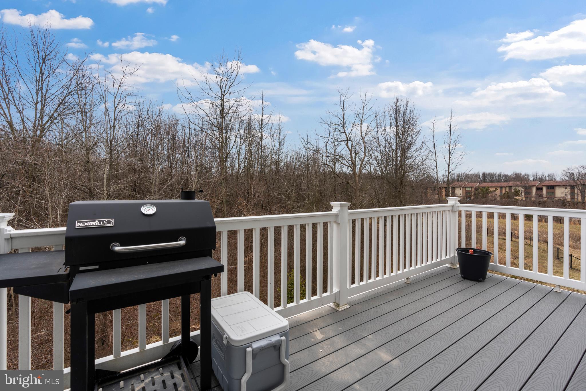 1501 Hudson View Road Essex, MD 21221 - Photo 11 of 34