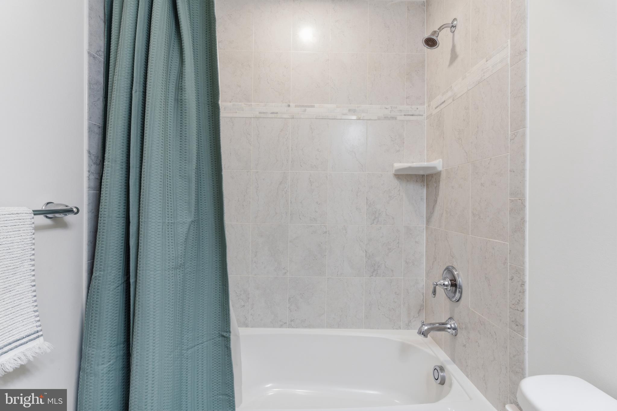 1501 Hudson View Road Essex, MD 21221 - Photo 32 of 34