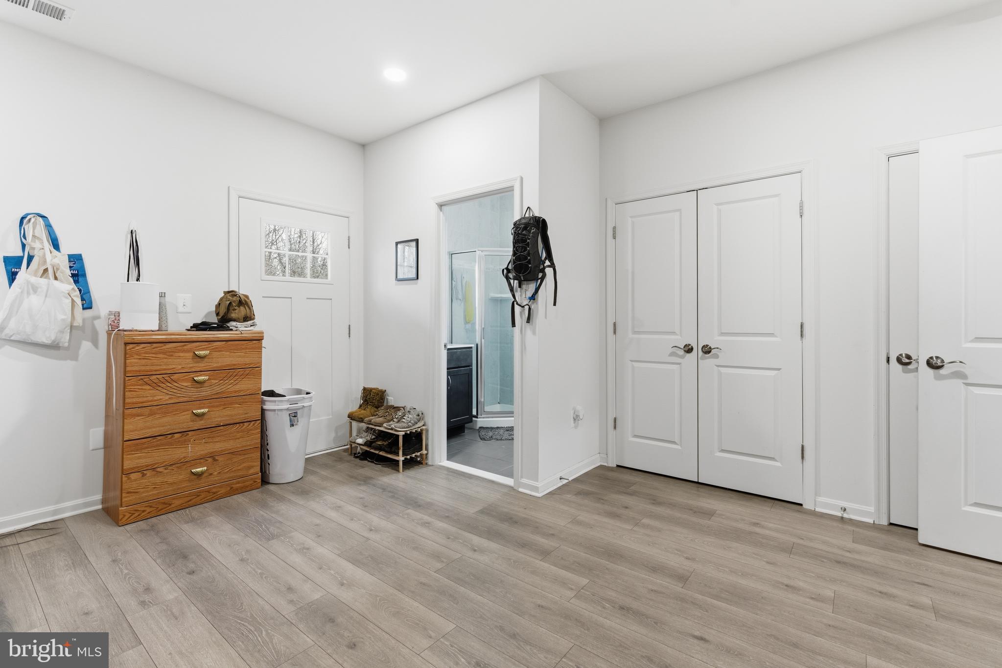 1501 Hudson View Road Essex, MD 21221 - Photo 6 of 34