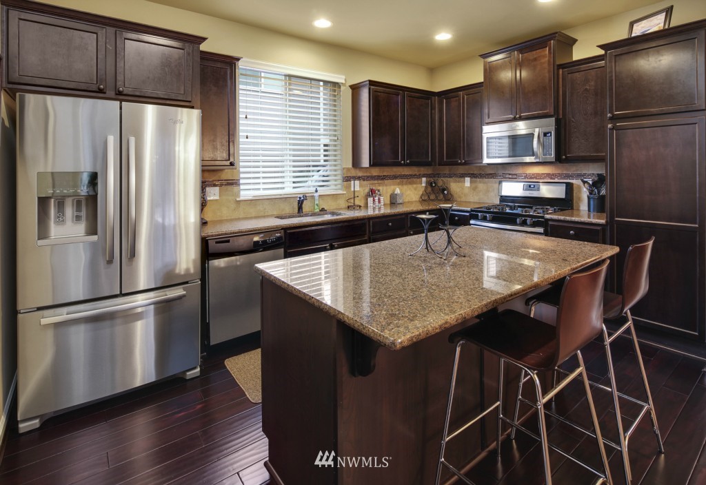 3726 219th Place Southeast Bothell, WA 98021 - Photo 5 of 16