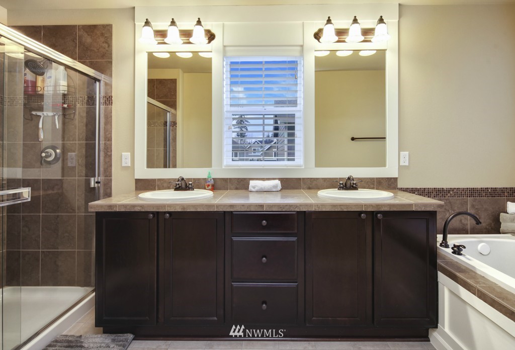 3726 219th Place Southeast Bothell, WA 98021 - Photo 10 of 16