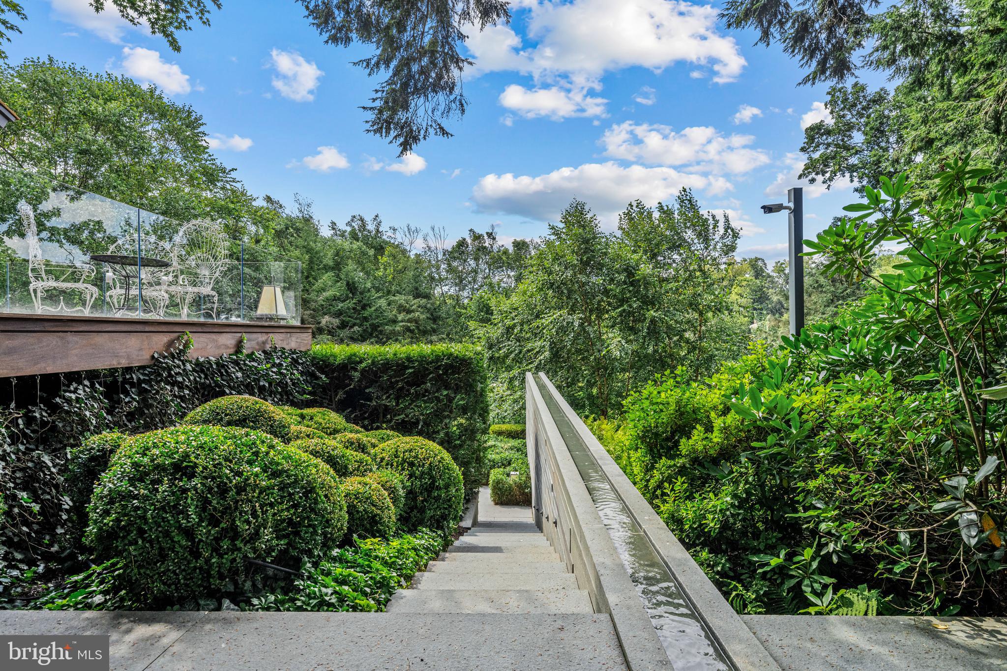 308-310 Julip Run Wayne, PA 19087 - Photo 112 of 127 a view of balcony with lots of green space