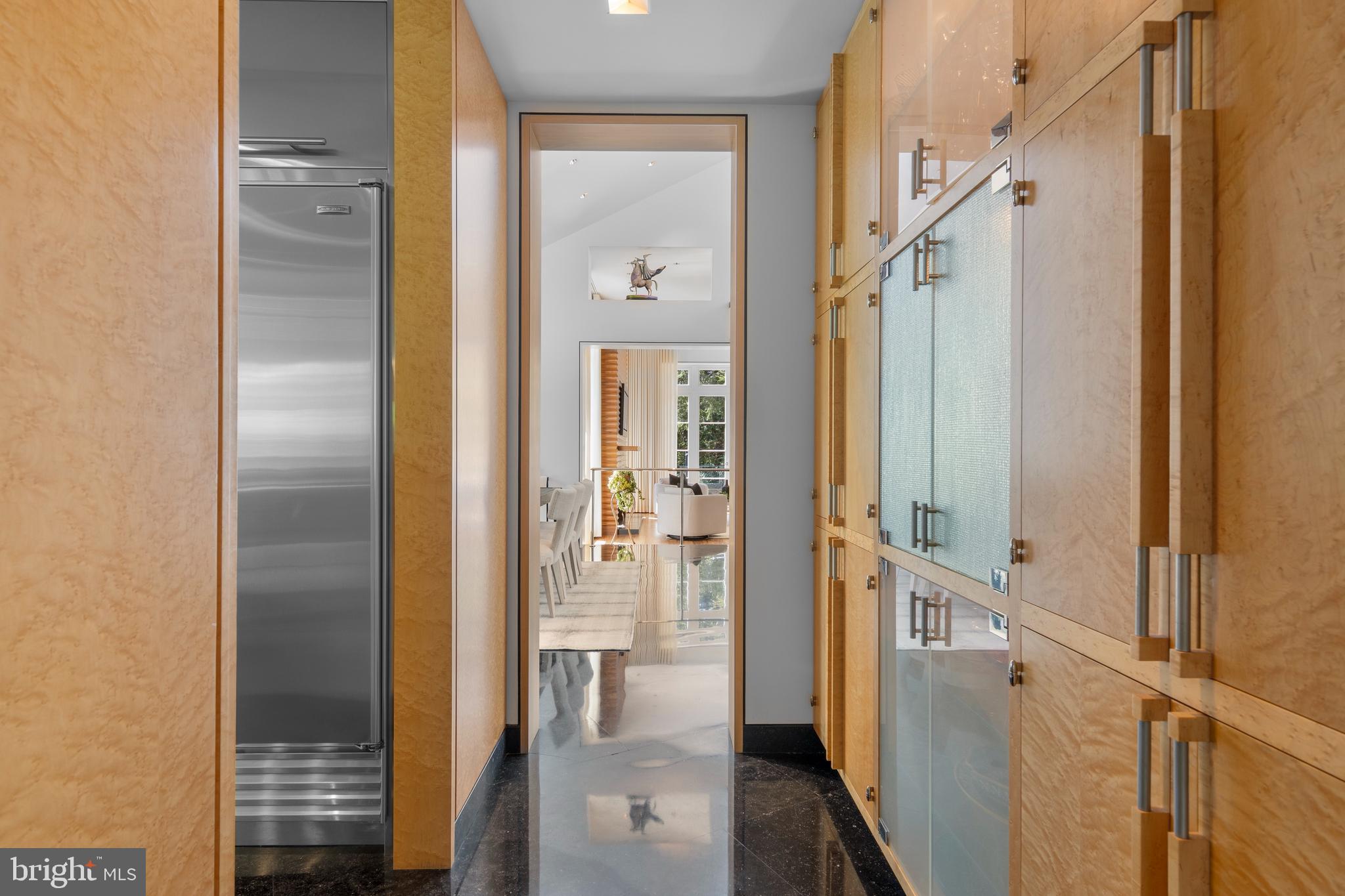 308-310 Julip Run Wayne, PA 19087 - Photo 22 of 127 kitchen entrance