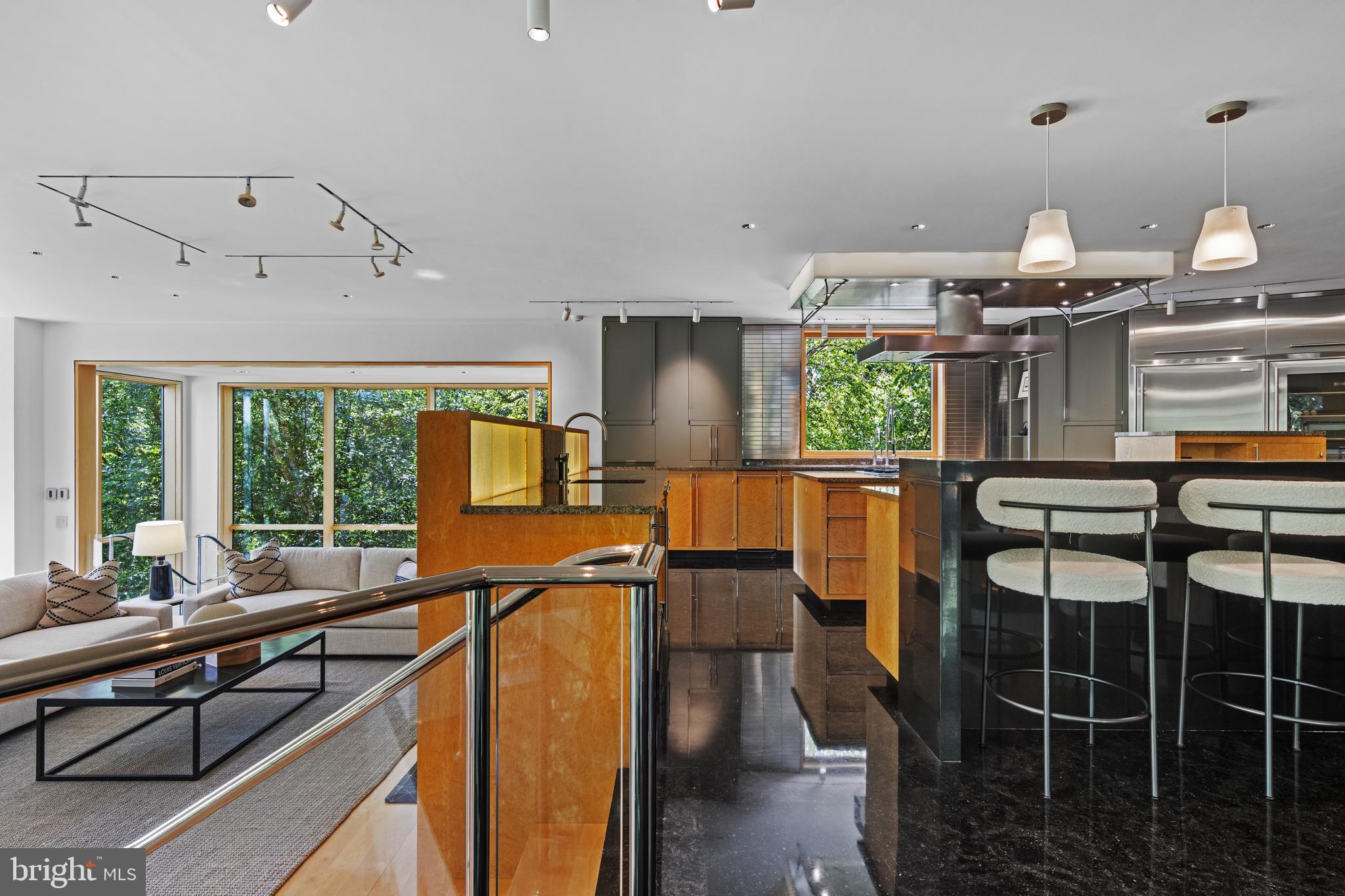 308-310 Julip Run Wayne, PA 19087 - Photo 36 of 127 step down into great room