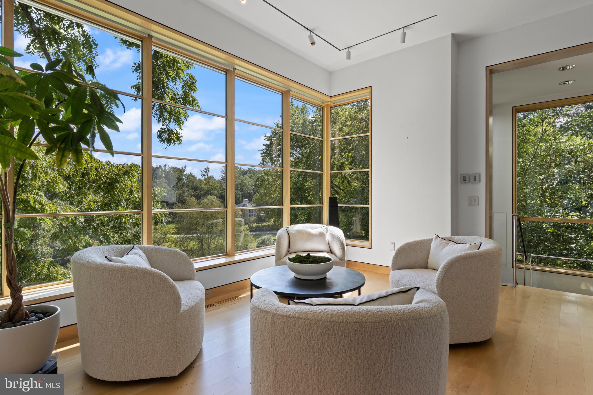 308-310 Julip Run Wayne, PA 19087 - Photo 40 of 127 panoramic east/south/west
views