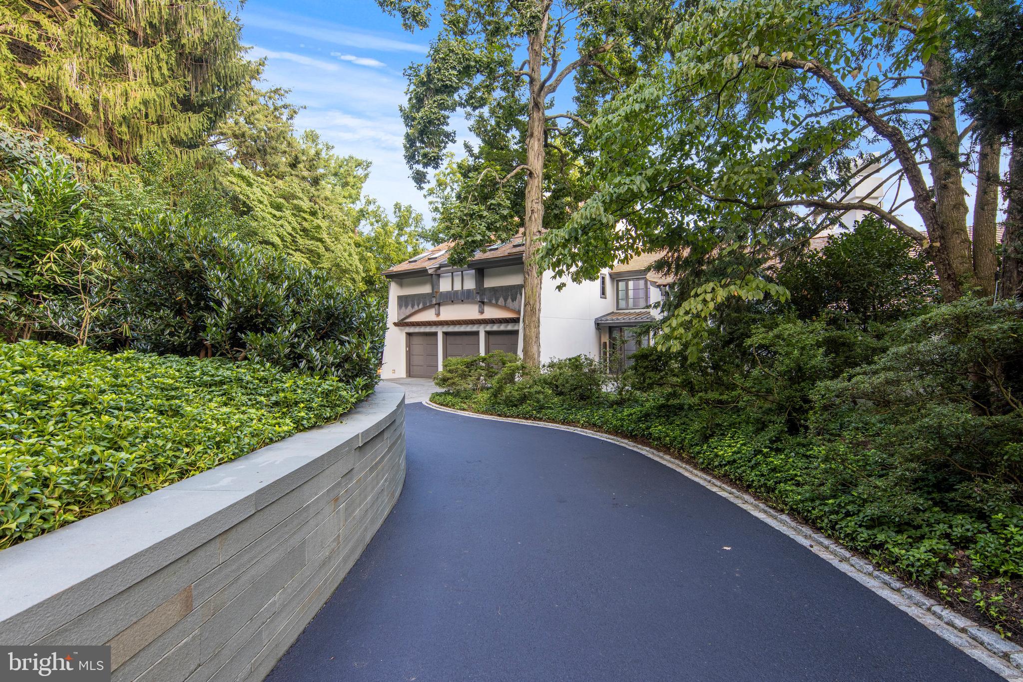 308-310 Julip Run Wayne, PA 19087 - Photo 5 of 127 a view of a balcony with an outdoor space
