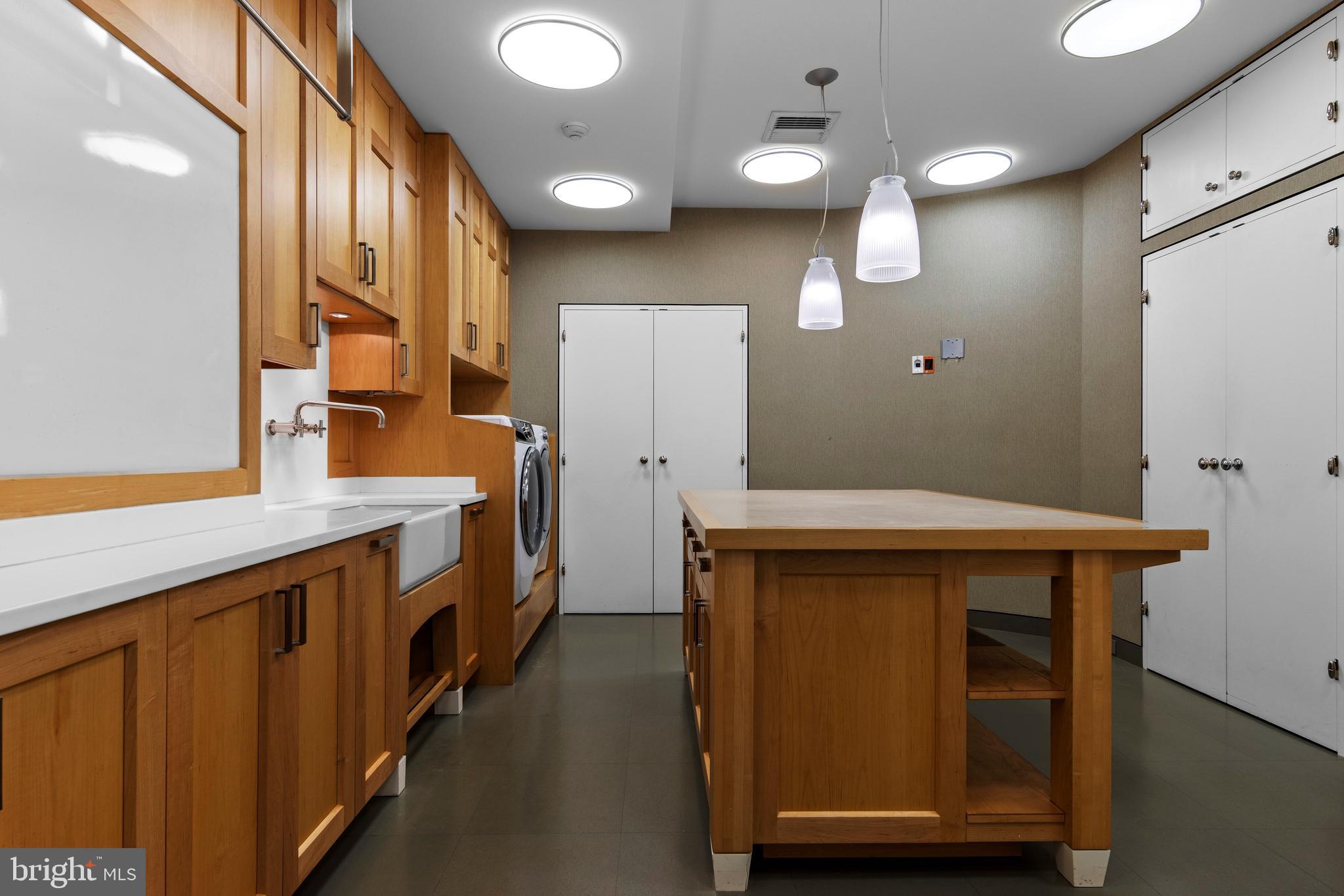 308-310 Julip Run Wayne, PA 19087 - Photo 72 of 127 laundry