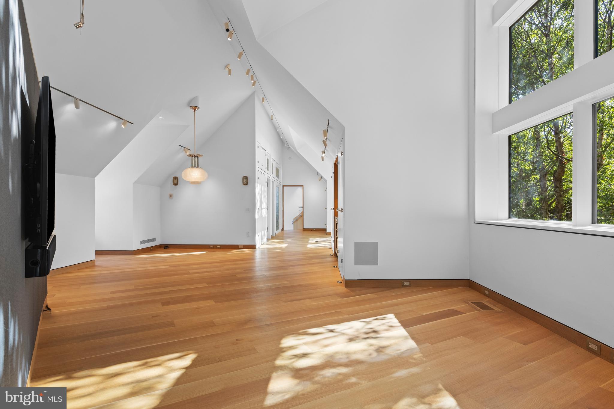 308-310 Julip Run Wayne, PA 19087 - Photo 127 of 127 a view of an empty room with a window