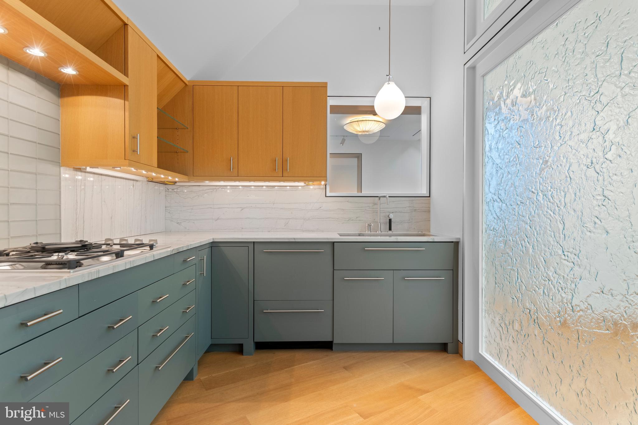 308-310 Julip Run Wayne, PA 19087 - Photo 93 of 127 a bathroom with a sink and a mirror