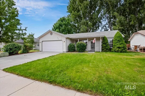 $349,900 | 609 Purple Sage Drive, Nampa, ID 83651