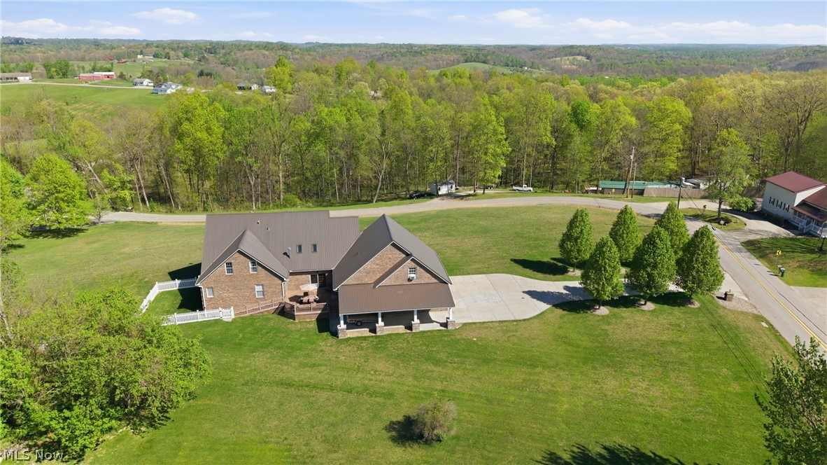 1384 Spider Ridge Road Parkersburg, WV 26104 - Photo 4 of 50