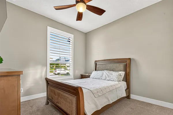 $689,000 | 205 Lakehouse Landing Drive, Katy, TX 77493