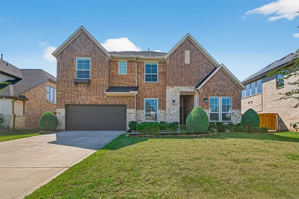 $689,000 | 205 Lakehouse Landing Drive, Katy, TX 77493
