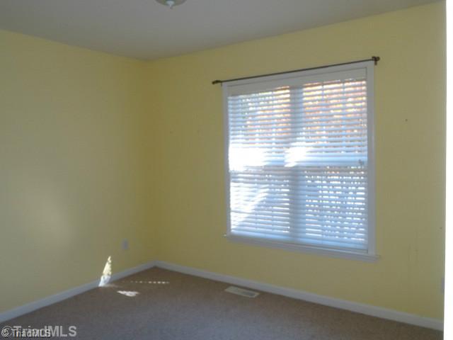 670 Hunters Knoll Road Winston-Salem, NC 27106 - Photo 10 of 16 2nd Bedroom.