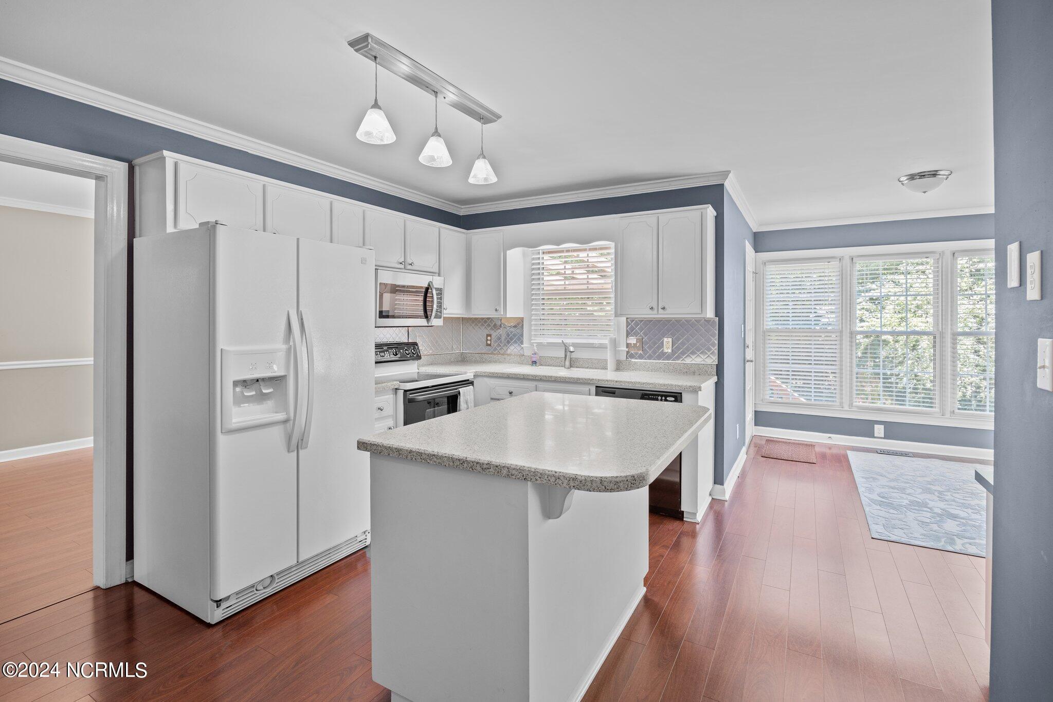 4811 Briarhill Road New Bern, NC 28562 - Photo 10 of 42 17-web-or-mls-470A5233