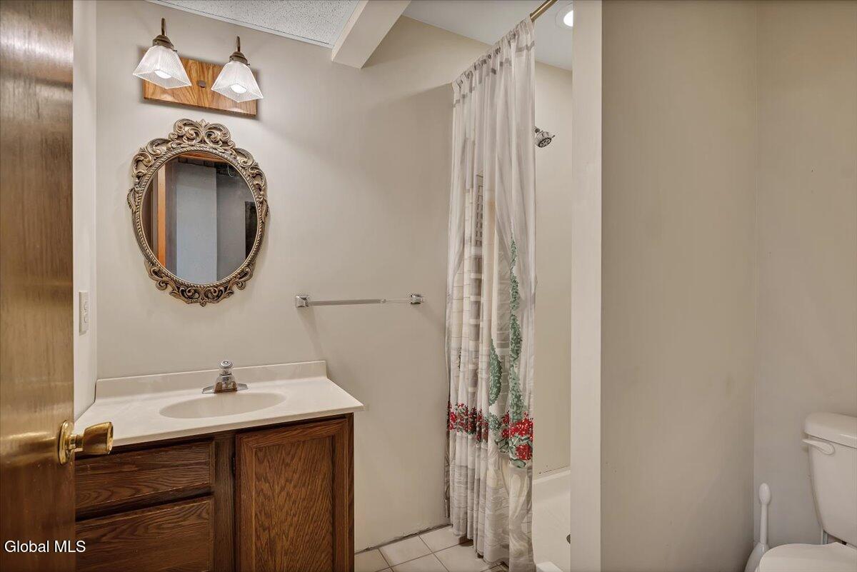 1306 Putnam Road Rotterdam, NY 12306 - Photo 46 of 76 40-P1603866