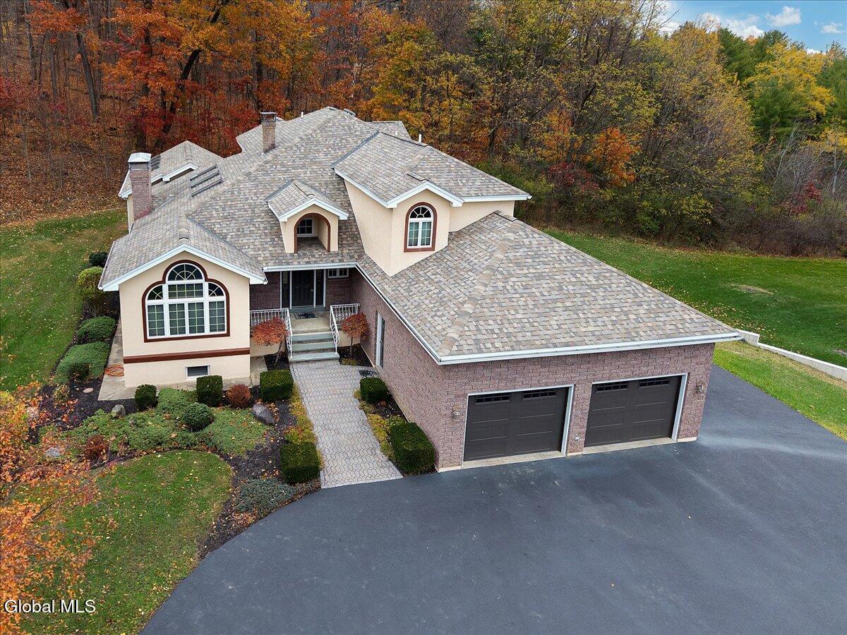 1306 Putnam Road Rotterdam, NY 12306 - Photo 66 of 76 62-DJI_20251105092632_0691_D