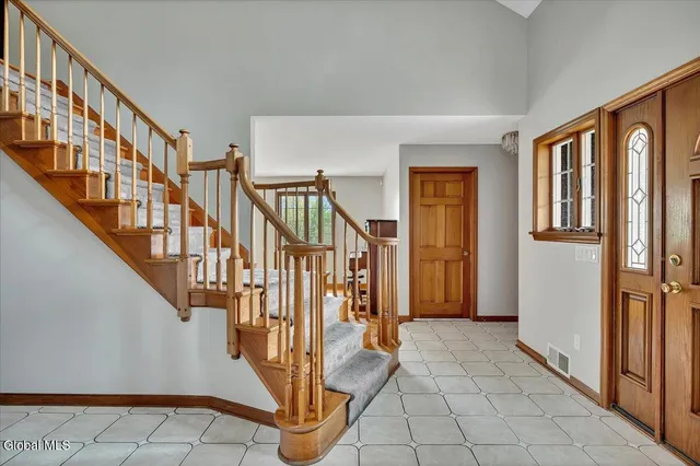 $949,900 | 1306 Putnam Road, Rotterdam, NY 12306