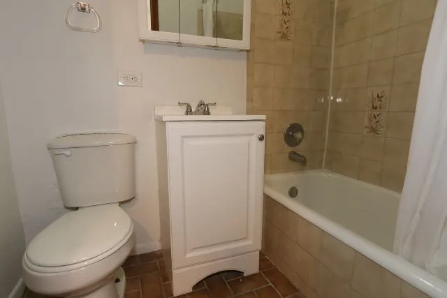 $1,495 | 4515 North Malden Street, Unit 1C, Chicago, IL 60640