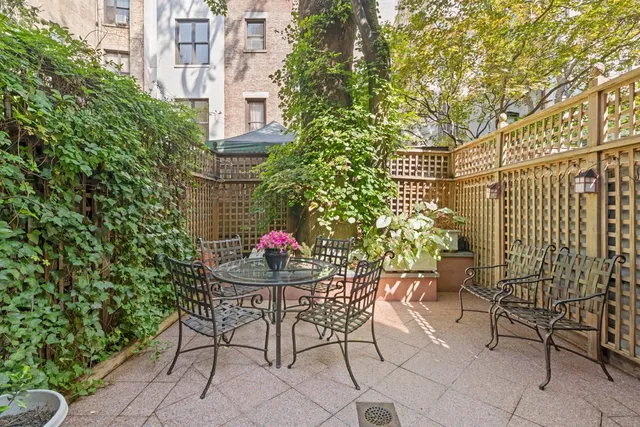 $7,490,000 | 329 West 87th Street | Upper West Side