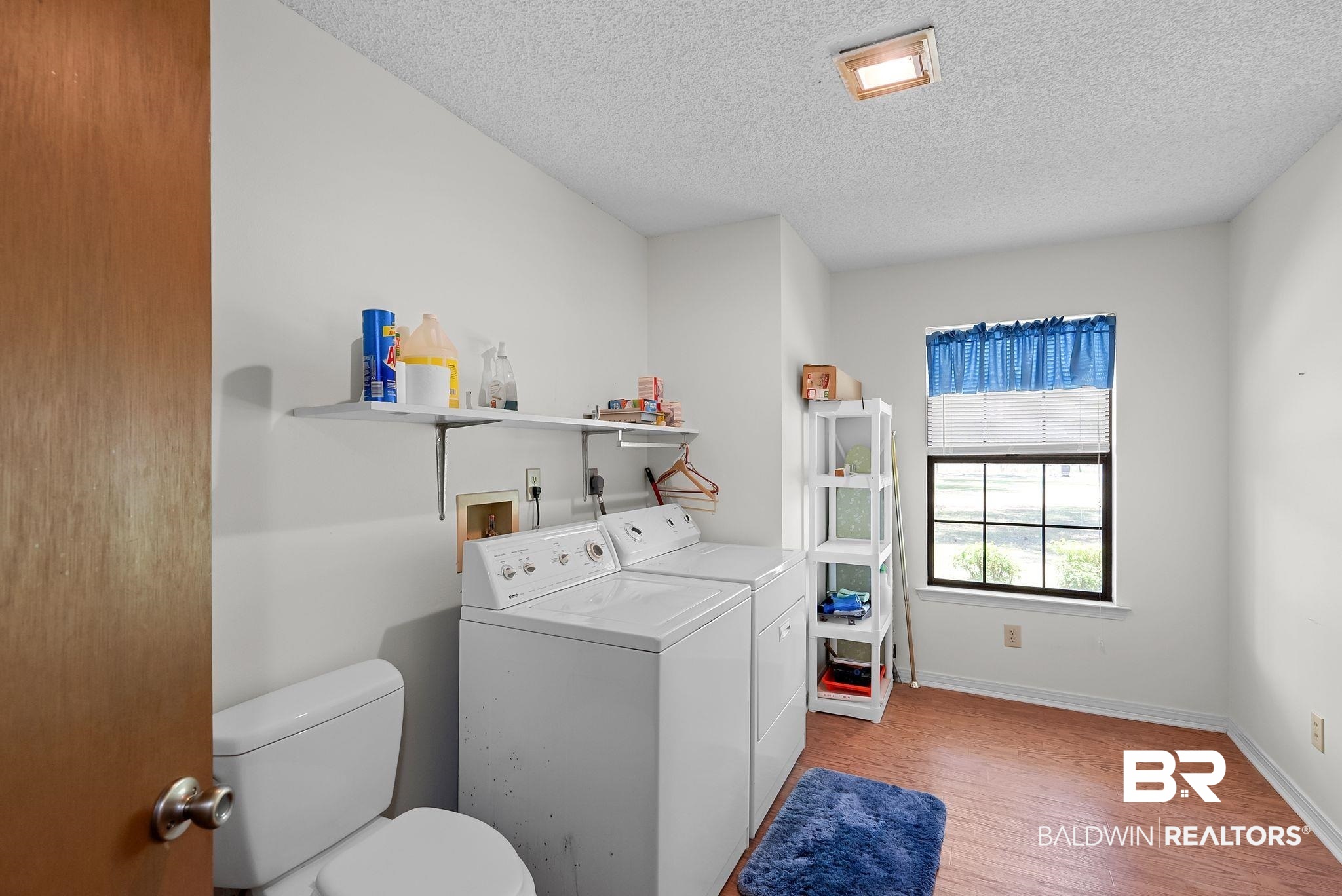 20540 Lacey Road Silverhill, AL 36576 - Photo 17 of 40 Laundry room