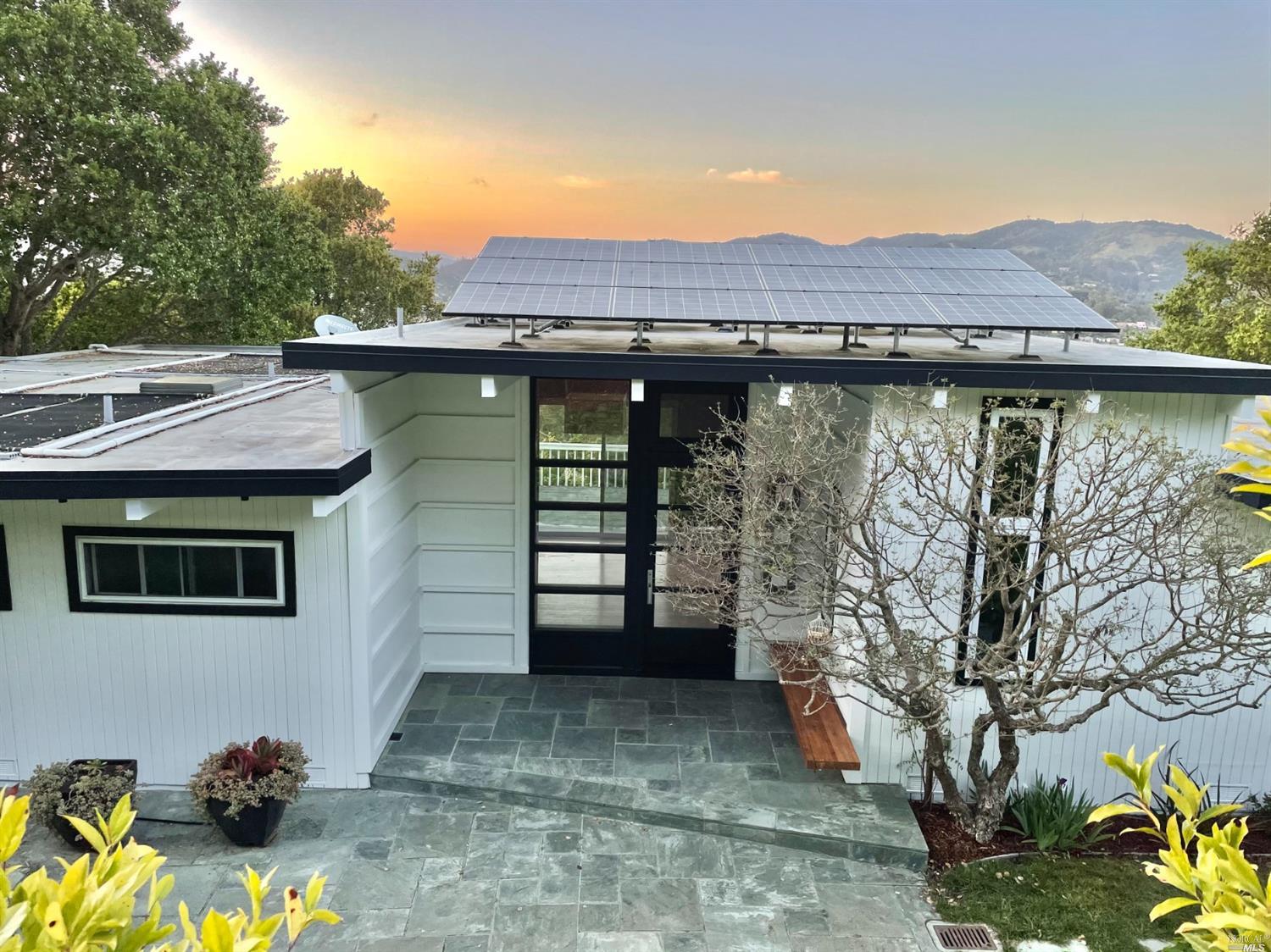 34 Oakhurst Road San Rafael, CA 94901 - Photo 2 of 90