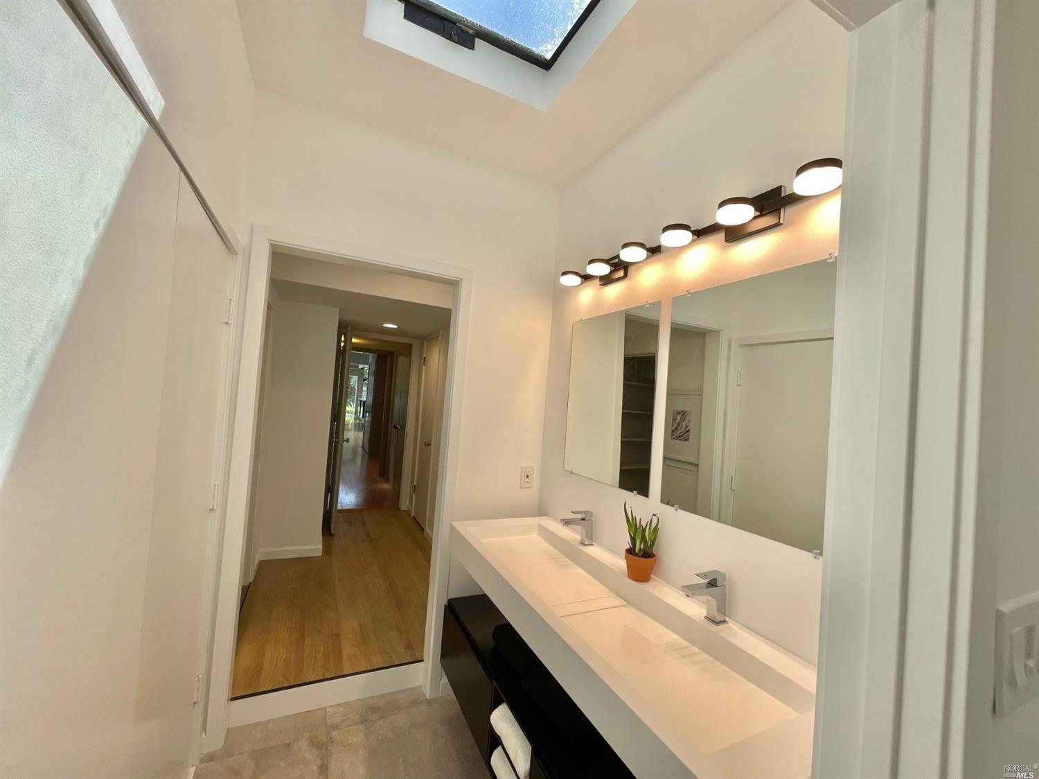 34 Oakhurst Road San Rafael, CA 94901 - Photo 18 of 90