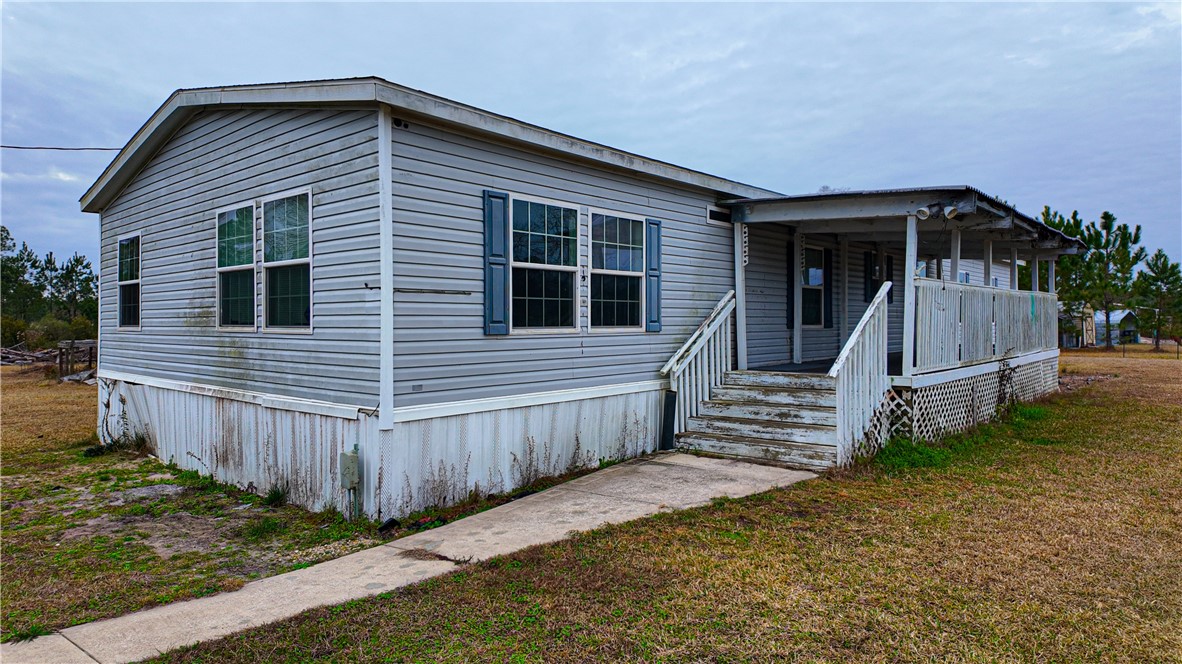 5224 Old Waynesville Road Waynesville, GA 31566 - Photo 3 of 23