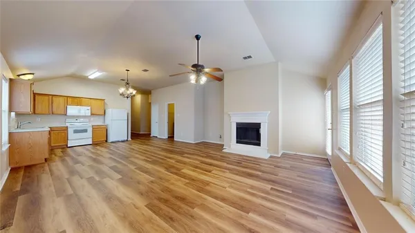$1,850 | 225 Cookston Lane, Royse City, TX 75189