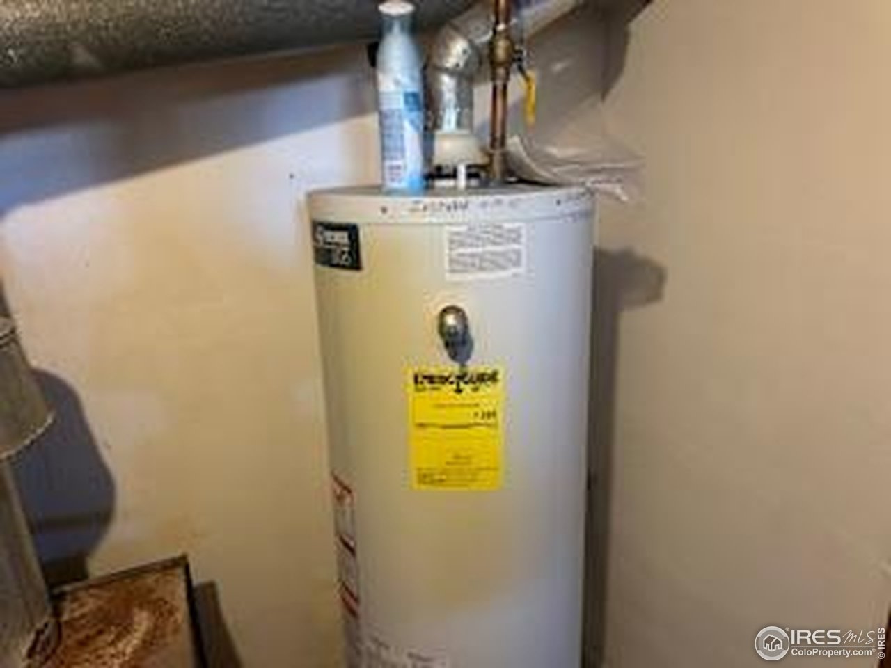 617 5th Street Stratton, CO 80836 - Photo 23 of 28 Hot water heater